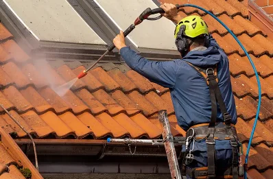 Démoussage et hydrofuge de toiture à Faumont